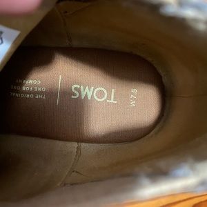 Toms booties
